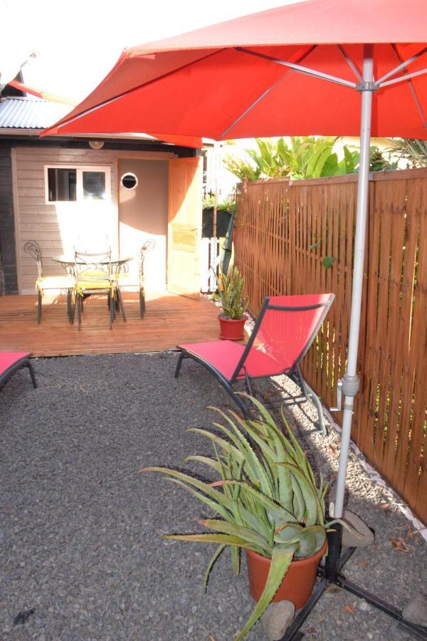 Bungalow La Perle - Jacuzzi - Piscine Saint-Francois  Exteriér fotografie